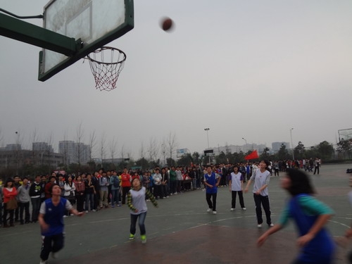 必赢3003no1线路检测中心篮球赛汽车巾帼首战告捷3.jpg